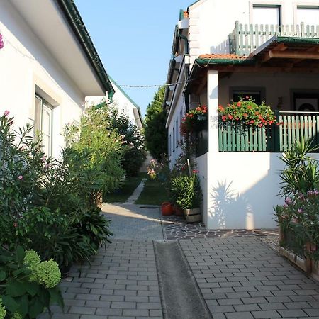 Appartement "Blumengassl" 莫比斯希安西 外观 照片